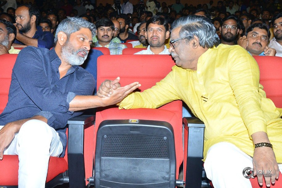 Aravinda-Sametha-Veera-Raghava-Success-Meet-Photos